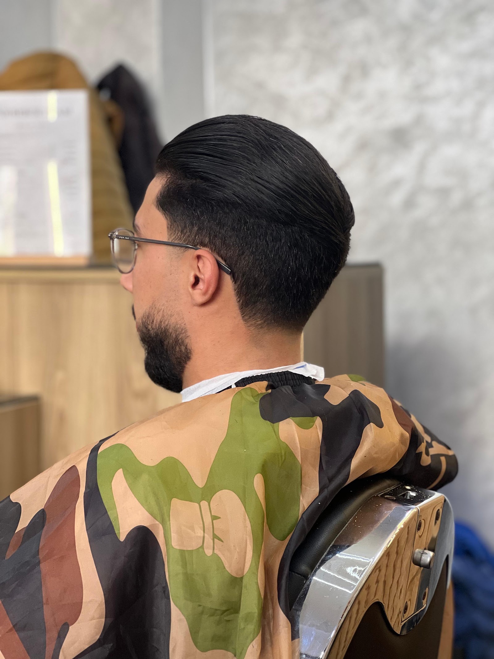 BARBER’S TEAM